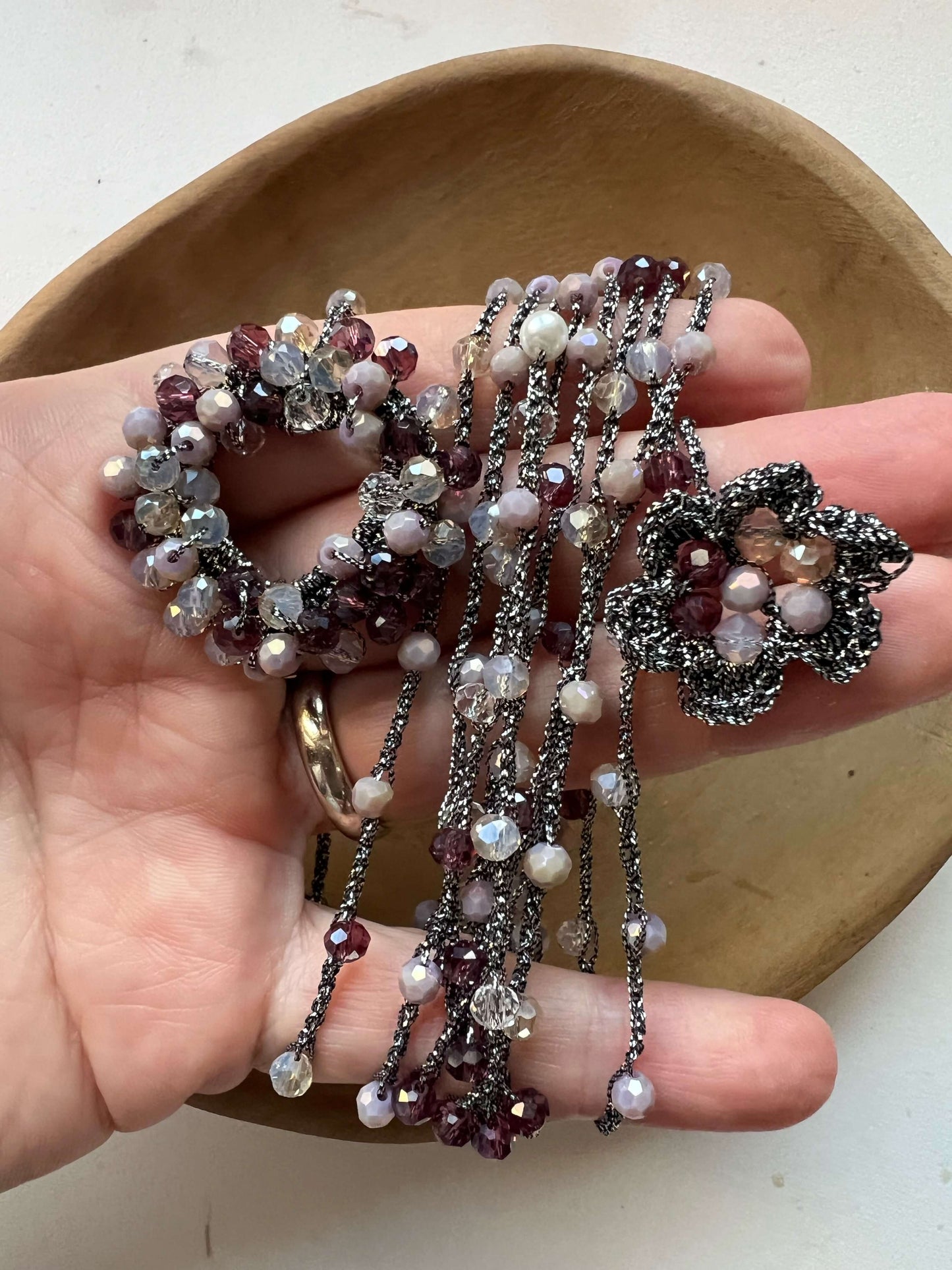 Elegant long drop heart necklace anthracite gray, minimalist luxury jewelry for women, versatile layering piece for refined style