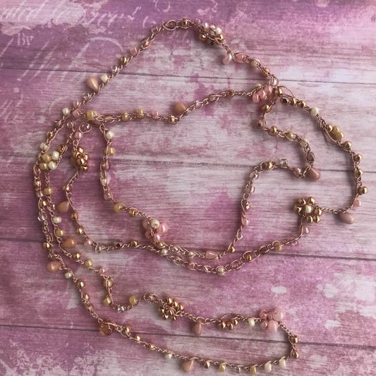 Come abbinare le collane ai vestiti?