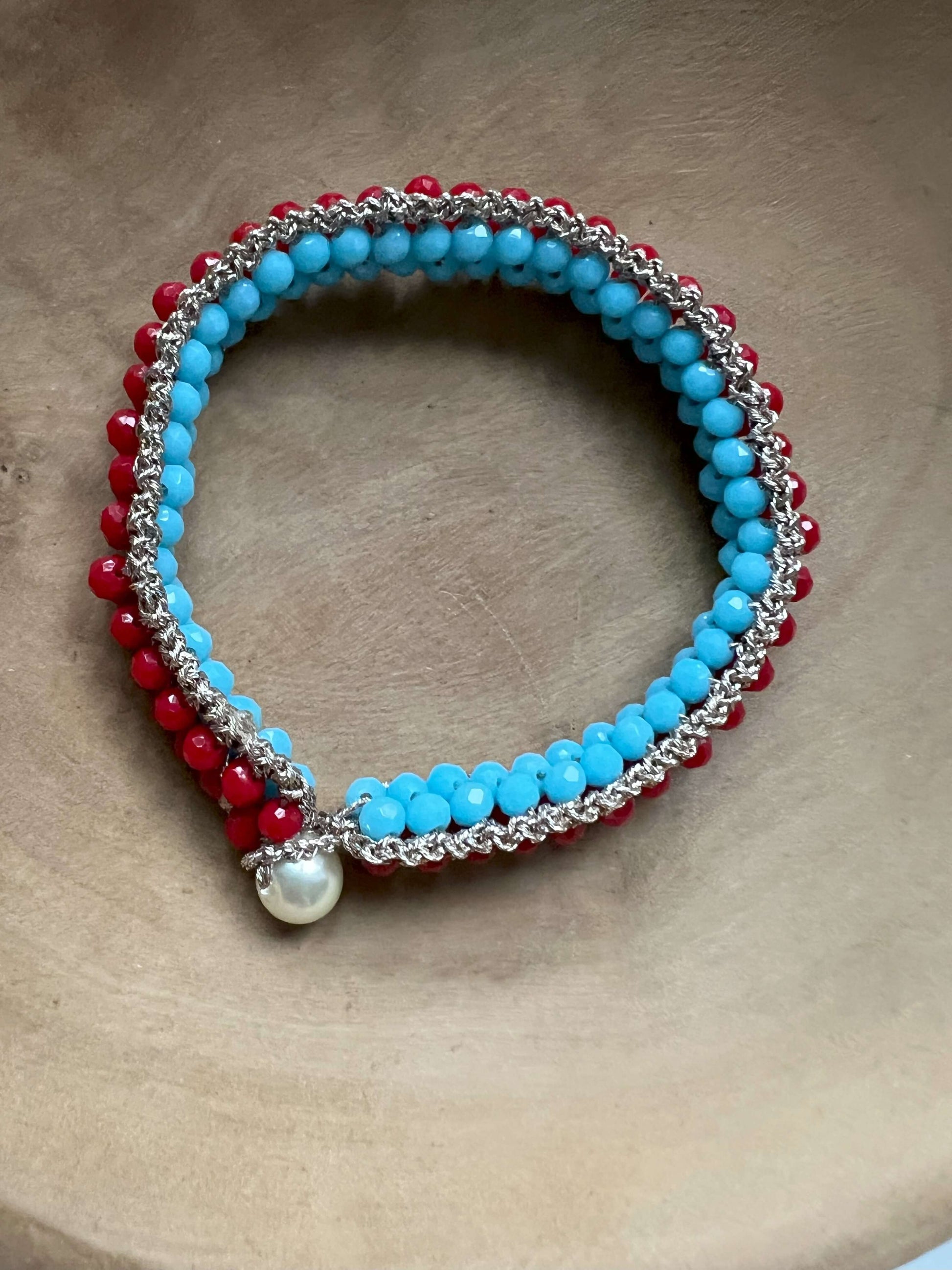 Bracciale reversibile handmade lato rosso, cristalli premium, accessorio versatile donna 17,5-18 cm