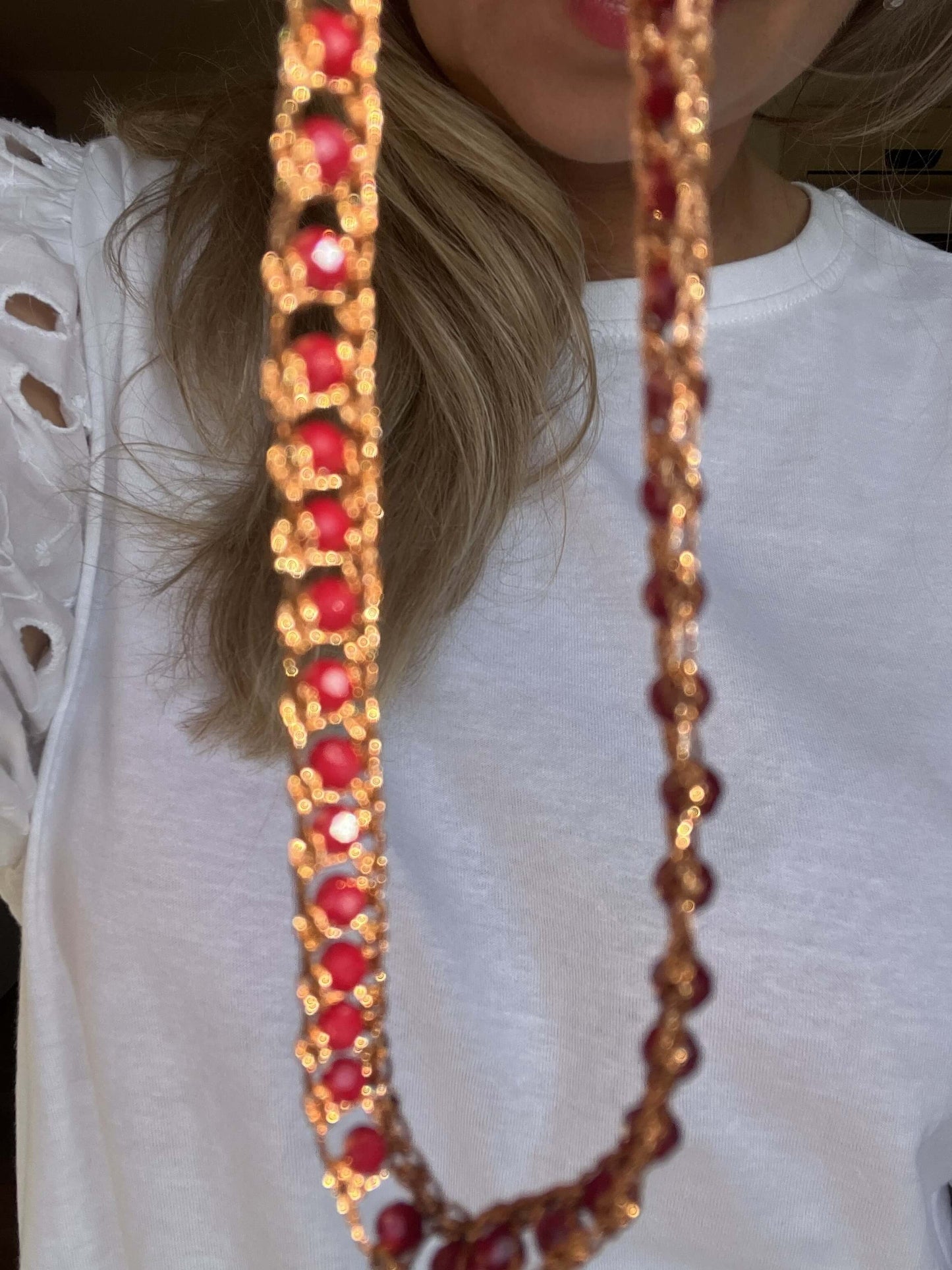 Scopri Melarame, collana handmade boho chic color rame con luce di cristalli. Delicata, analergica, unica come te.