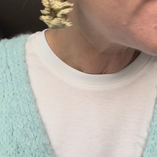 Boho chic earrings, artisan-made, lightweight & comfortable – gold-look design for everyday elegance.