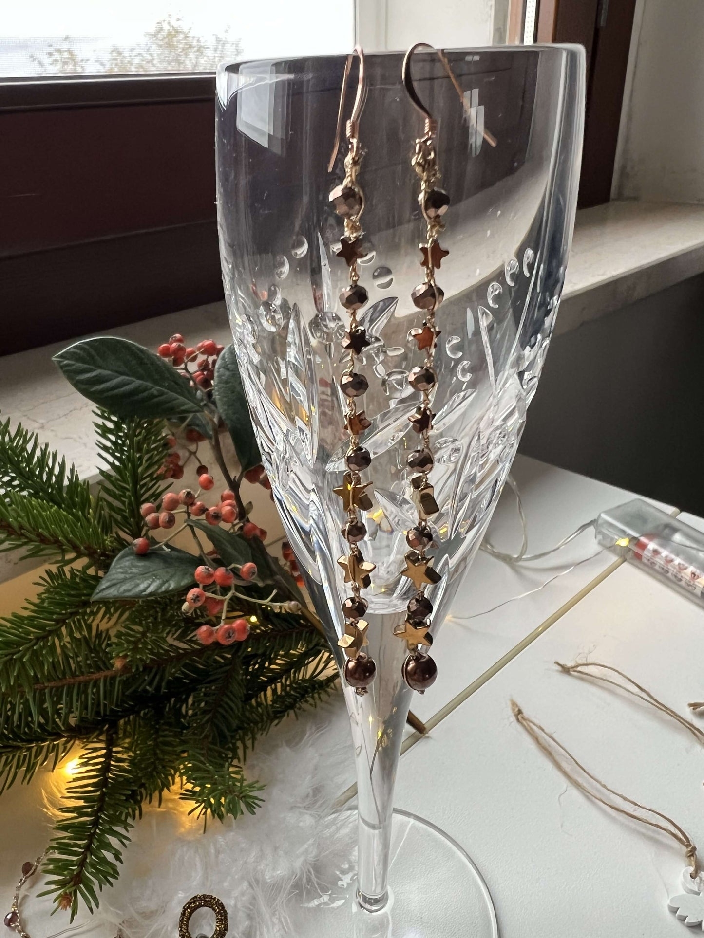 idea regalo per lei orecchini con le stelle di ematite fatti a mano elegantissimi