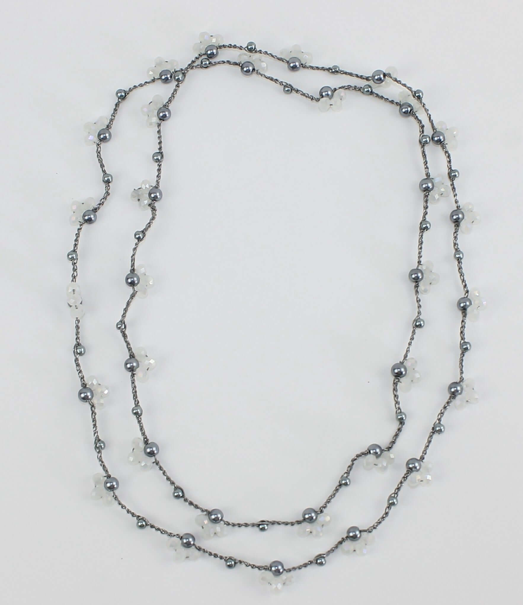 Collana Grey - collana all'uncinetto e perline - fafiki